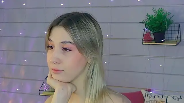 Bella svon online show from February 2, 2026, 5:23 pm