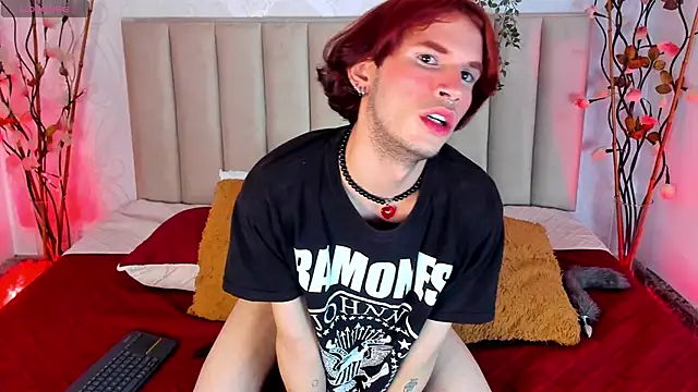 danny rios20 online show from December 3, 2025, 1:10 pm