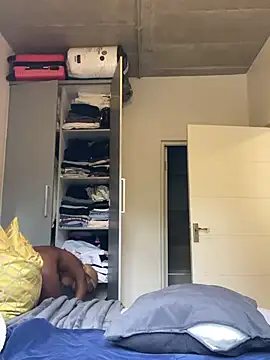 Snapshot of prettydollyy chatting on April 14, 2026, 9:58 am prettydollyy online show from April 14, 2026, 9:58 am