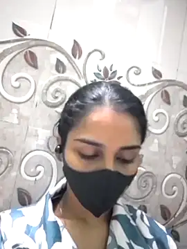 Zoya G online show from September 21, 2025, 9:42 pm