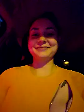 SaraViss20 online show from October 9, 2025, 8:09 pm