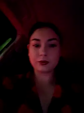 SaraViss20 online show from September 28, 2025, 10:17 pm