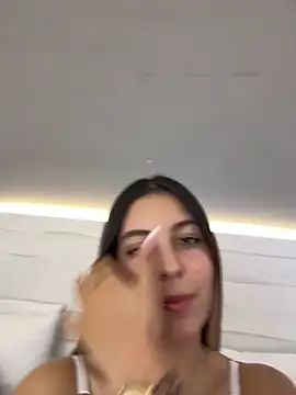 Emmy Meadows online show from September 27, 2025, 7:09 pm