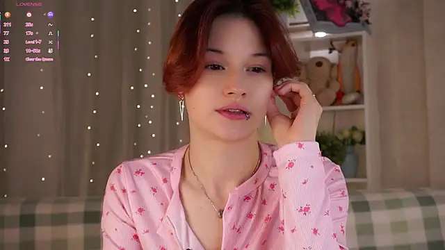 BlytheBenny online show from January 14, 2026, 2:37 am