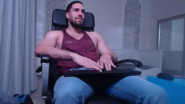 IvanHydee online show from October 6, 2025, 4:46 am