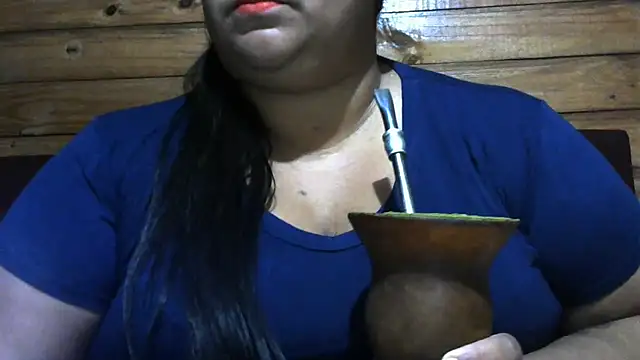 Snapshot of MARRENTINHA34 chatting on July 2, 2026, 2:23 pm MARRENTINHA34 online show from July 2, 2026, 2:23 pm