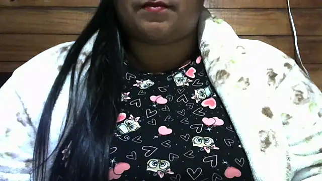 MARRENTINHA34 online show from May 9, 2026, 5:49 pm