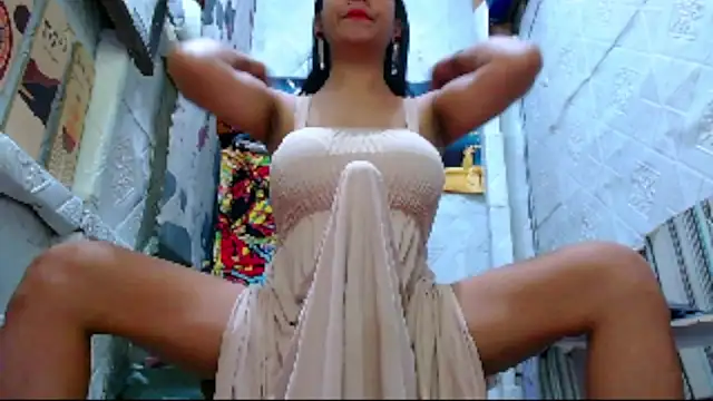 LatinaCOCKSlayer xx online show from June 17, 2026, 10:25 am