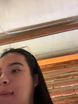 Snapshot of JuanitaMore01 chatting on June 18, 2026, 8:25 pm JuanitaMore01 online show from June 18, 2026, 8:25 pm