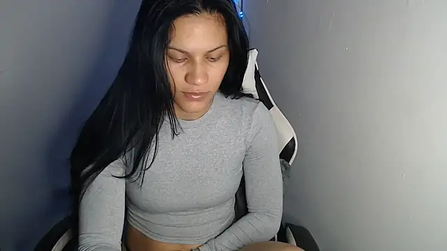 JessGarcia online show from February 1, 2026, 11:41 am