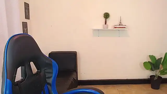 setthomas online show from December 19, 2025, 8:55 pm