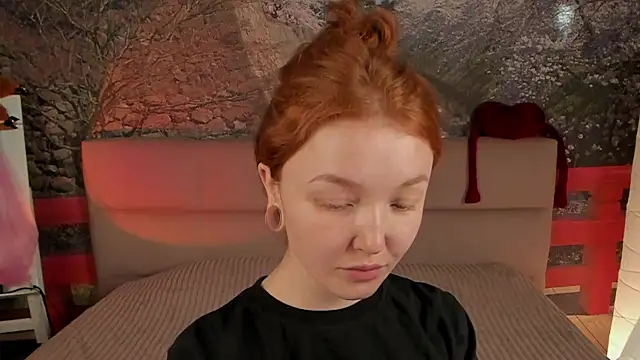 EmyRosaly online show from November 28, 2025, 7:19 am