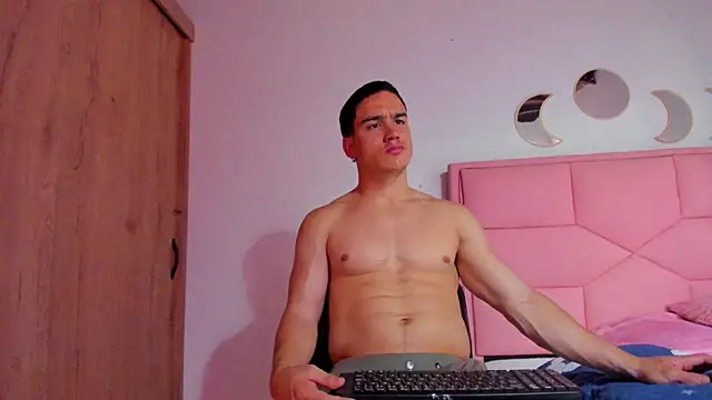 Snapshot of battistaturner chatting on September 17, 2025, 6:21 pm battistaturner online show from September 17, 2025, 6:21 pm