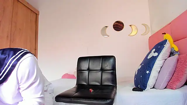 Snapshot of battistaturner chatting on September 19, 2025, 5:50 pm battistaturner online show from September 19, 2025, 5:50 pm