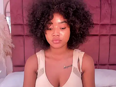 moesha rey1 online show from September 19, 2025, 6:01 pm