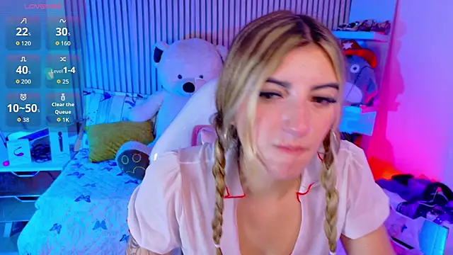  aitana 001 online show from February 4, 2026, 8:04 pm