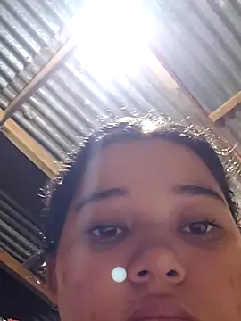 Violethroos online show from October 9, 2025, 8:20 pm