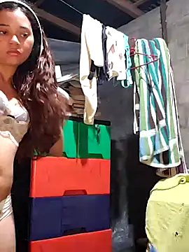 Violethroos online show from February 13, 2026, 3:28 am