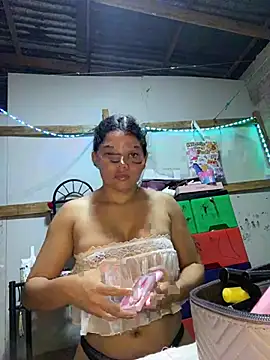 Rico02j online show from July 6, 2026, 2:29 am