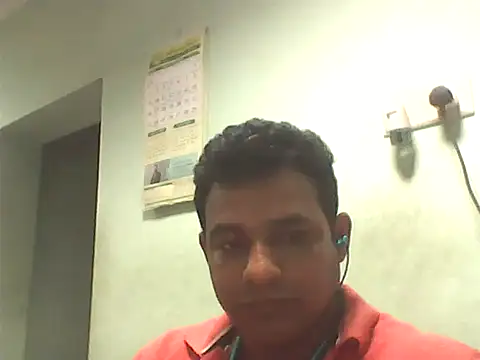 Hot more online show from November 16, 2025, 12:54 pm