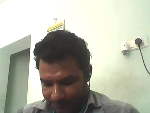 Hot more online show from October 10, 2025, 6:36 am