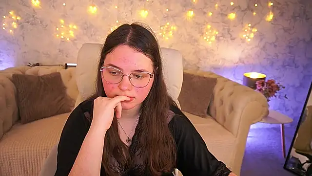 SophieDreamss online show from March 14, 2026, 8:59 pm