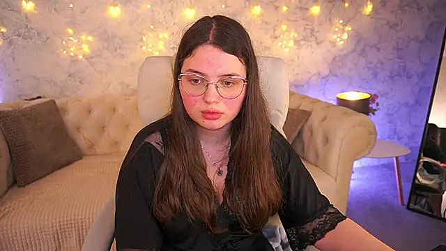 SophieDreamss online show from March 13, 2026, 9:20 pm