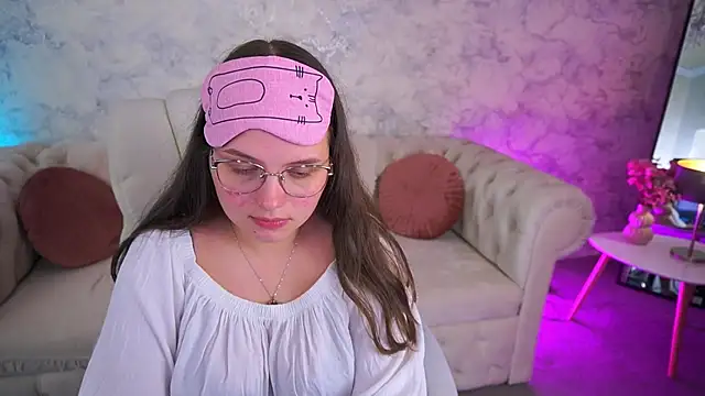 SophieDreamss online show from September 26, 2025, 10:27 pm