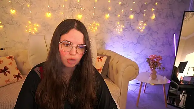 SophieDreamss online show from March 23, 2026, 10:09 pm