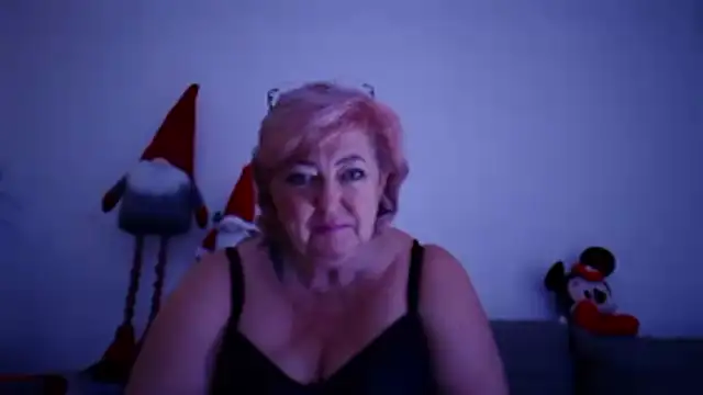 TerezaVelvet online show from January 9, 2026, 6:26 pm