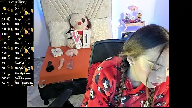 Snapshot of Mia_Victoria22 chatting on June 25, 2026, 2:53 am Mia Victoria22 online show from June 25, 2026, 2:53 am