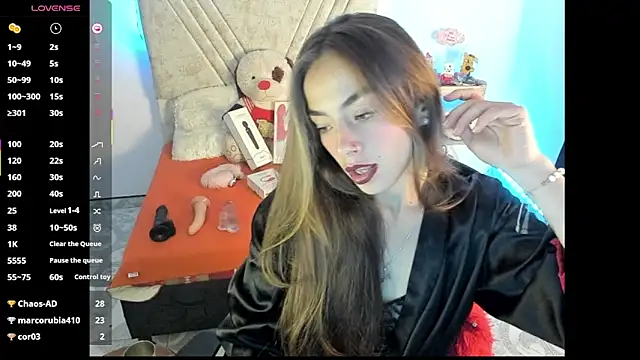 Snapshot of Mia_Victoria22 chatting on July 14, 2026, 2:05 am Mia Victoria22 online show from July 14, 2026, 2:05 am