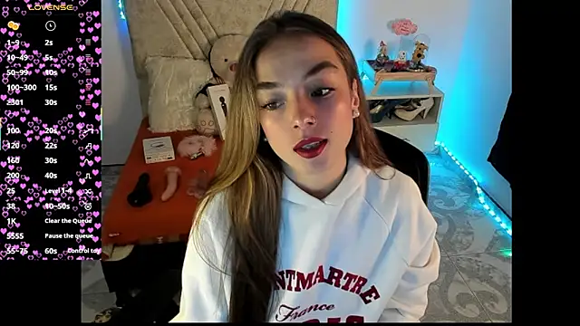 Snapshot of Mia_Victoria22 chatting on July 31, 2026, 2:22 am Mia Victoria22 online show from July 31, 2026, 2:22 am