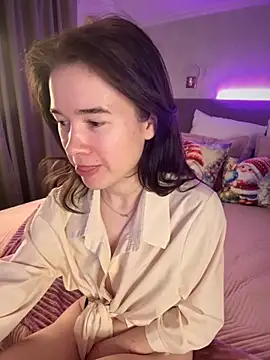 Marryme- online show from November 26, 2025, 2:17 pm