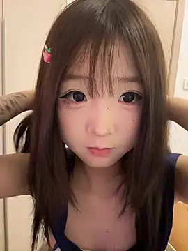 lelebaybay888 online show from June 18, 2026, 1:49 pm