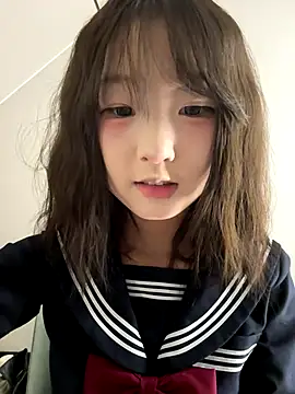 lelebaybay888 online show from November 6, 2025, 3:38 pm