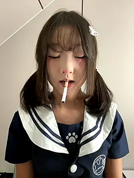 lelebaybay888 online show from November 5, 2025, 4:21 pm