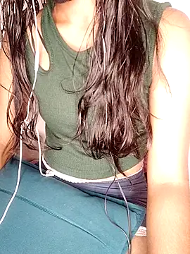 trending tamizhachii online show from November 15, 2025, 7:29 pm