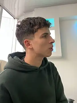 AdrianRinaldi online show from October 19, 2025, 10:23 pm