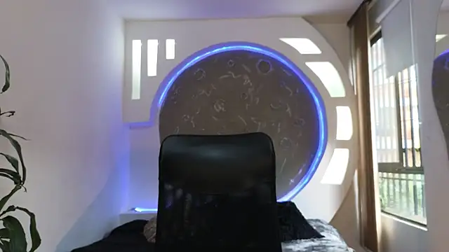 Rafael Mendezz online show from October 18, 2025, 8:33 pm