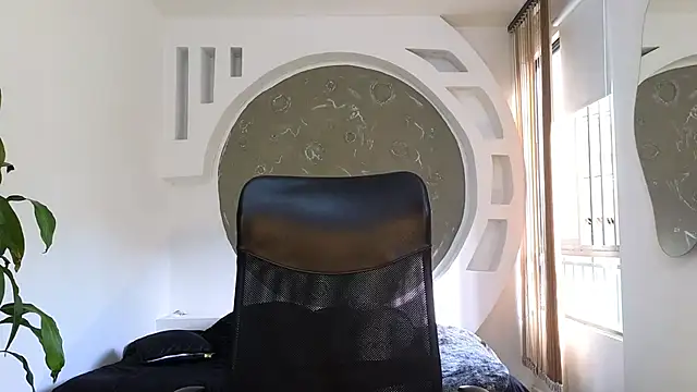 Rafael Mendezz online show from October 3, 2025, 8:32 pm