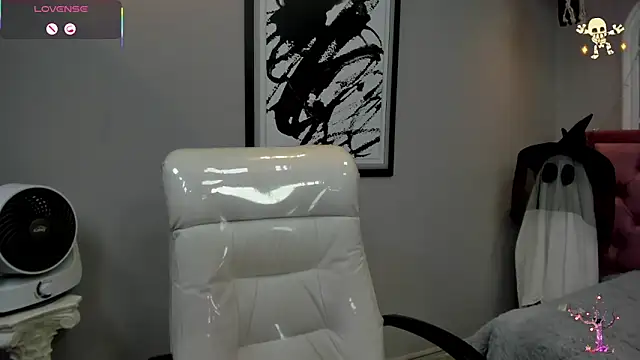 miel latina online show from October 30, 2025, 9:33 pm