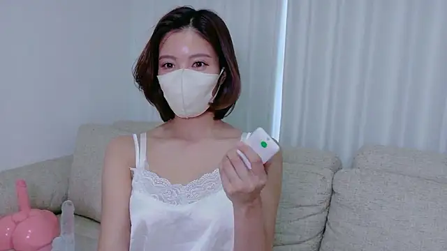 riko oxo online show from June 10, 2026, 2:35 am