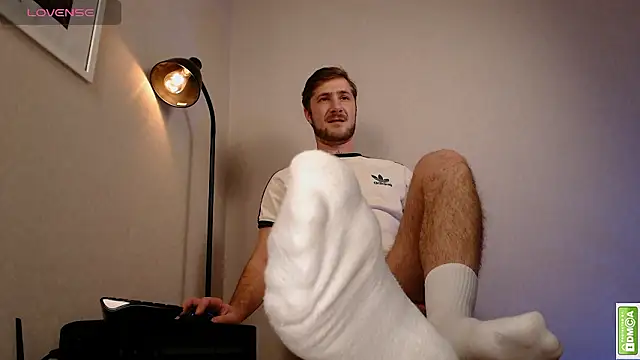 Mr At  online show from March 5, 2026, 9:17 am