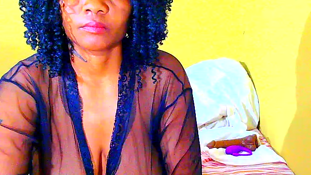 Augustine-Blooomxx online show from April 22, 2026, 12:06 am