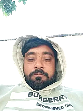 Raju fuckerr online show from December 2, 2025, 9:22 am