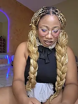 Naomi jhonson online show from August 6, 2026, 3:40 pm