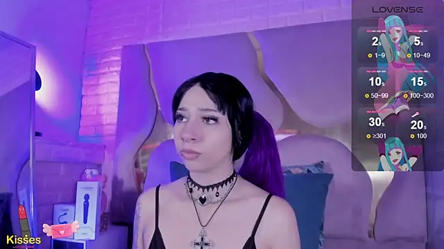 Niina Sissy online show from June 28, 2026, 5:03 am