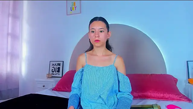 scarlettTease  online show from September 10, 2025, 2:38 pm