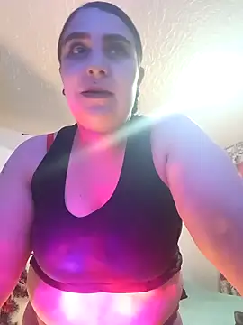 Snapshot of Salma_deep chatting on February 17, 2026, 12:02 pm Salma deep online show from February 17, 2026, 12:02 pm